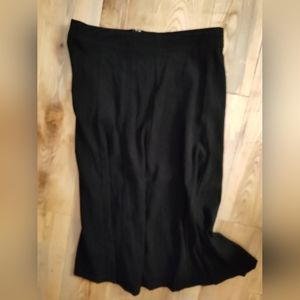 Simple and classic long black skirt